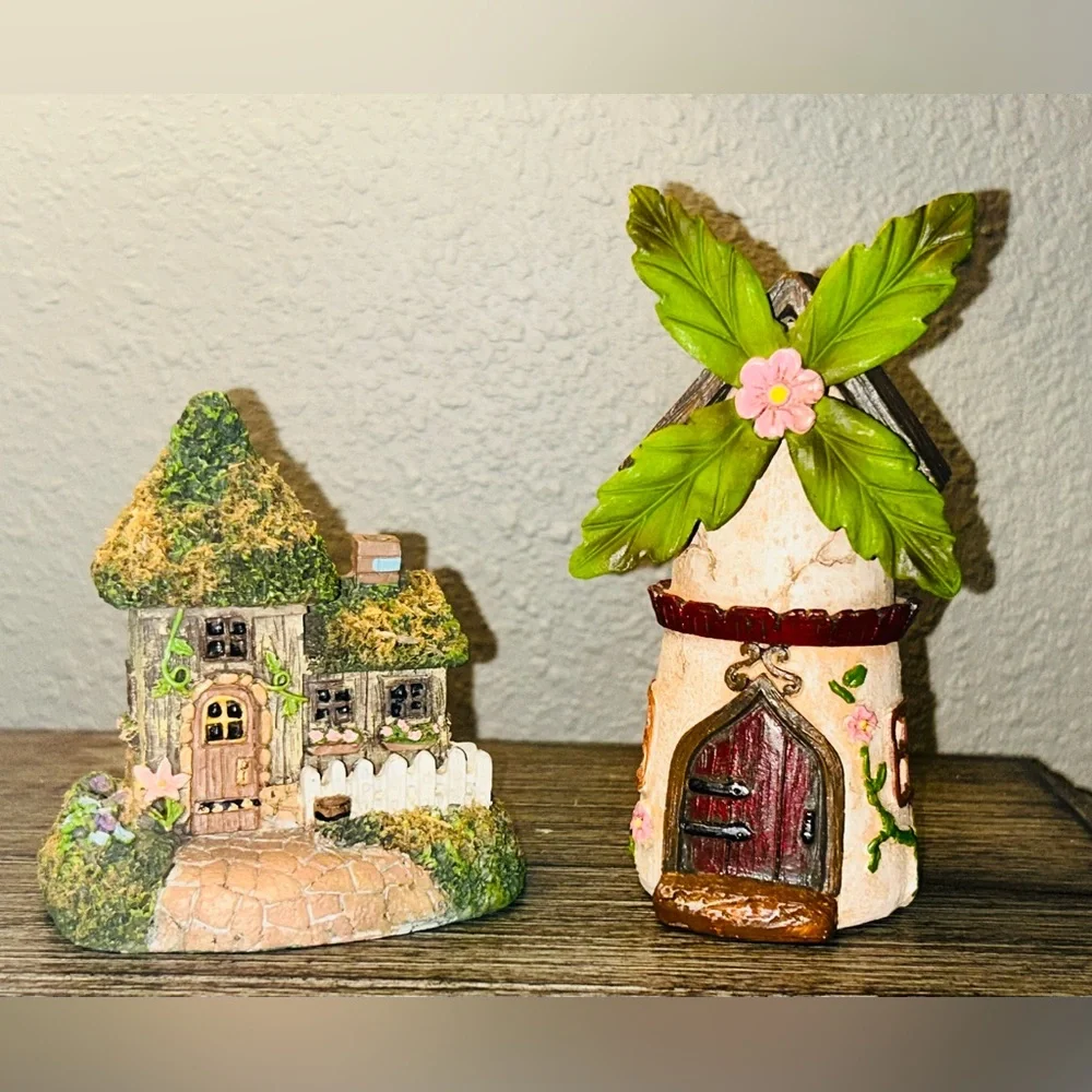 Fairy Garden House- Fairy Garden Accessories- Fairy Windmill Excellent Condition - Picture 2 of 7